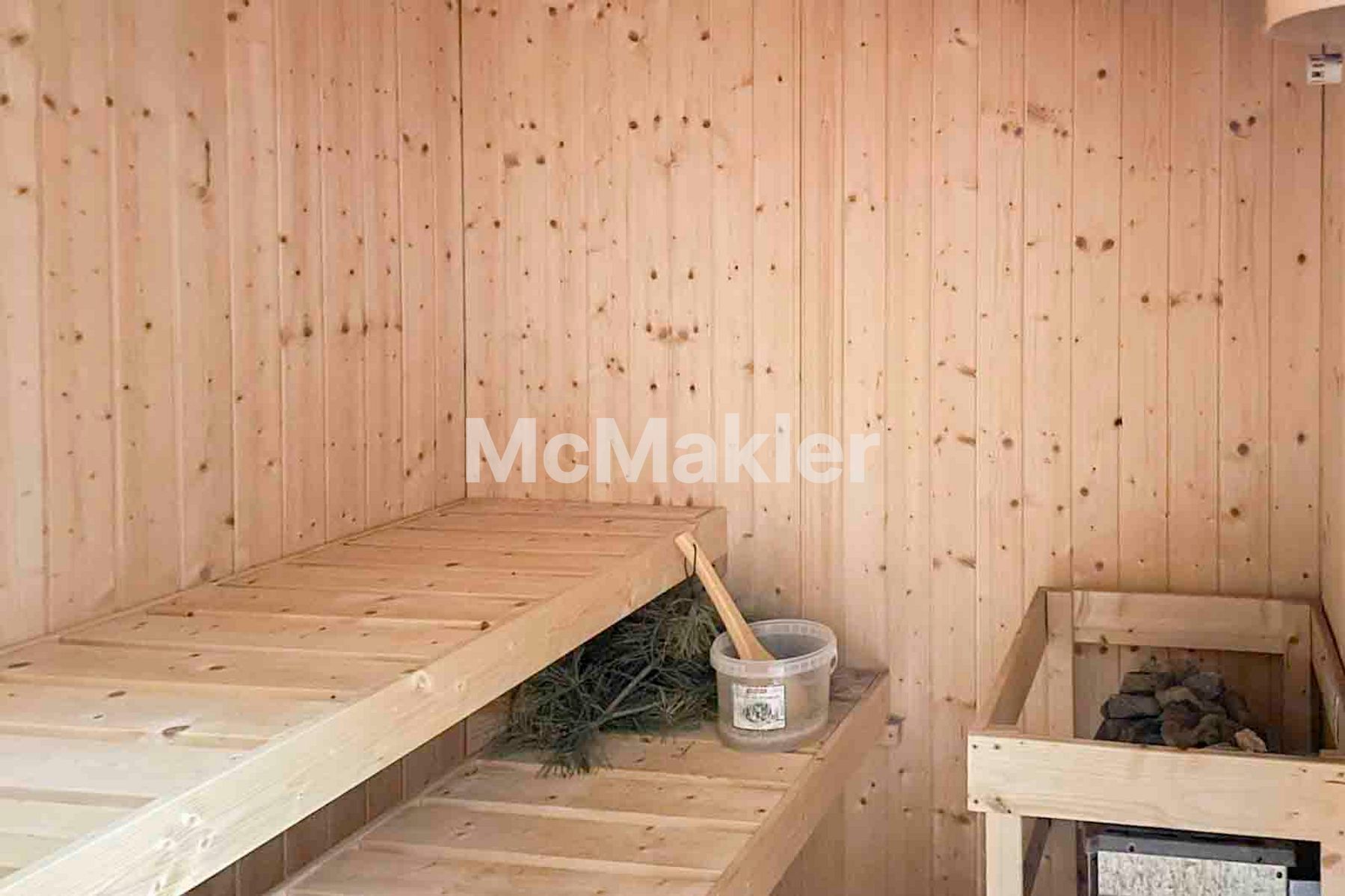 Property view 24