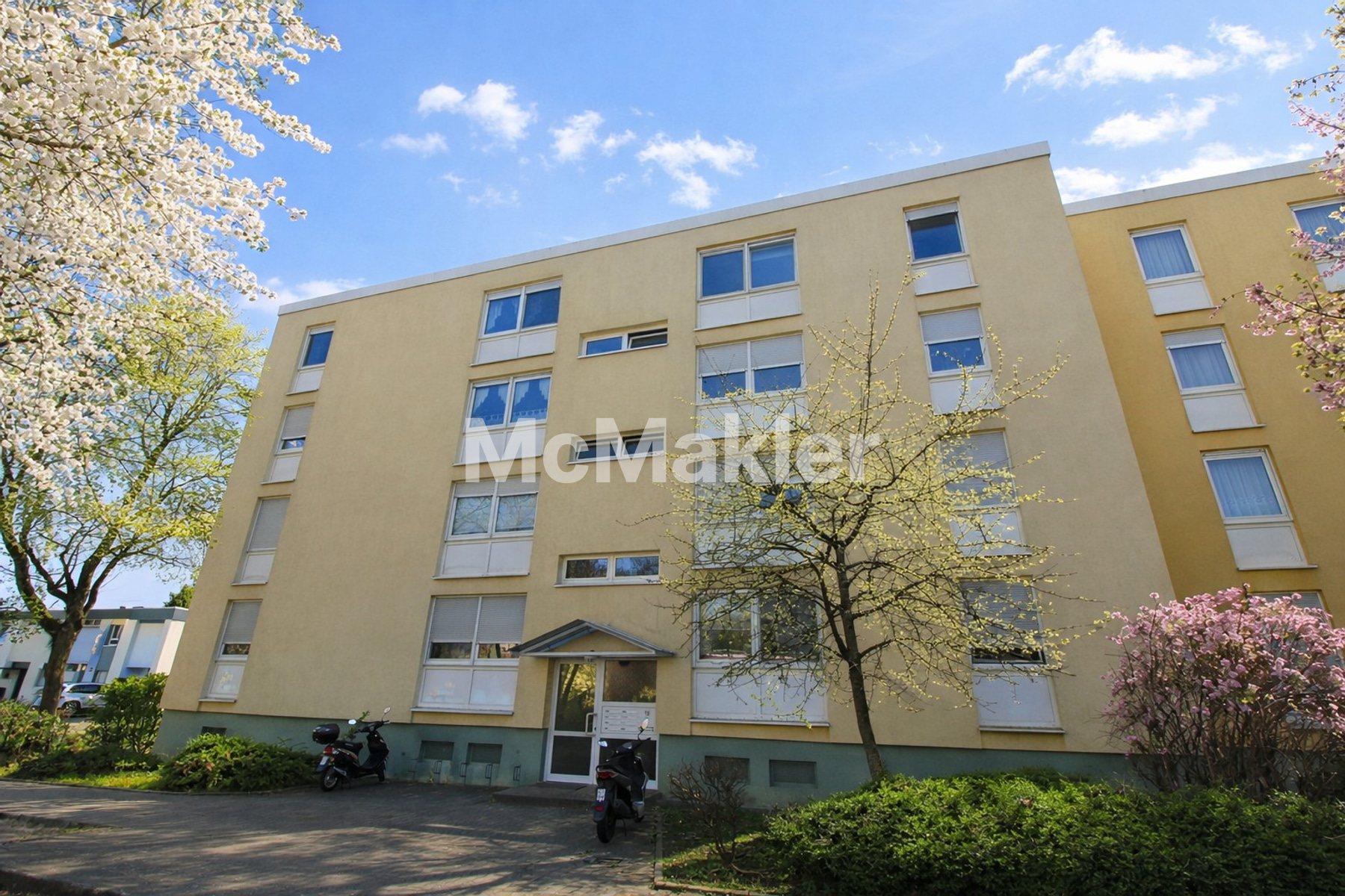 Kapitalanlage in Mannheim: Vermietete 3-Zimmer- Wohnung mit Erbbaurecht