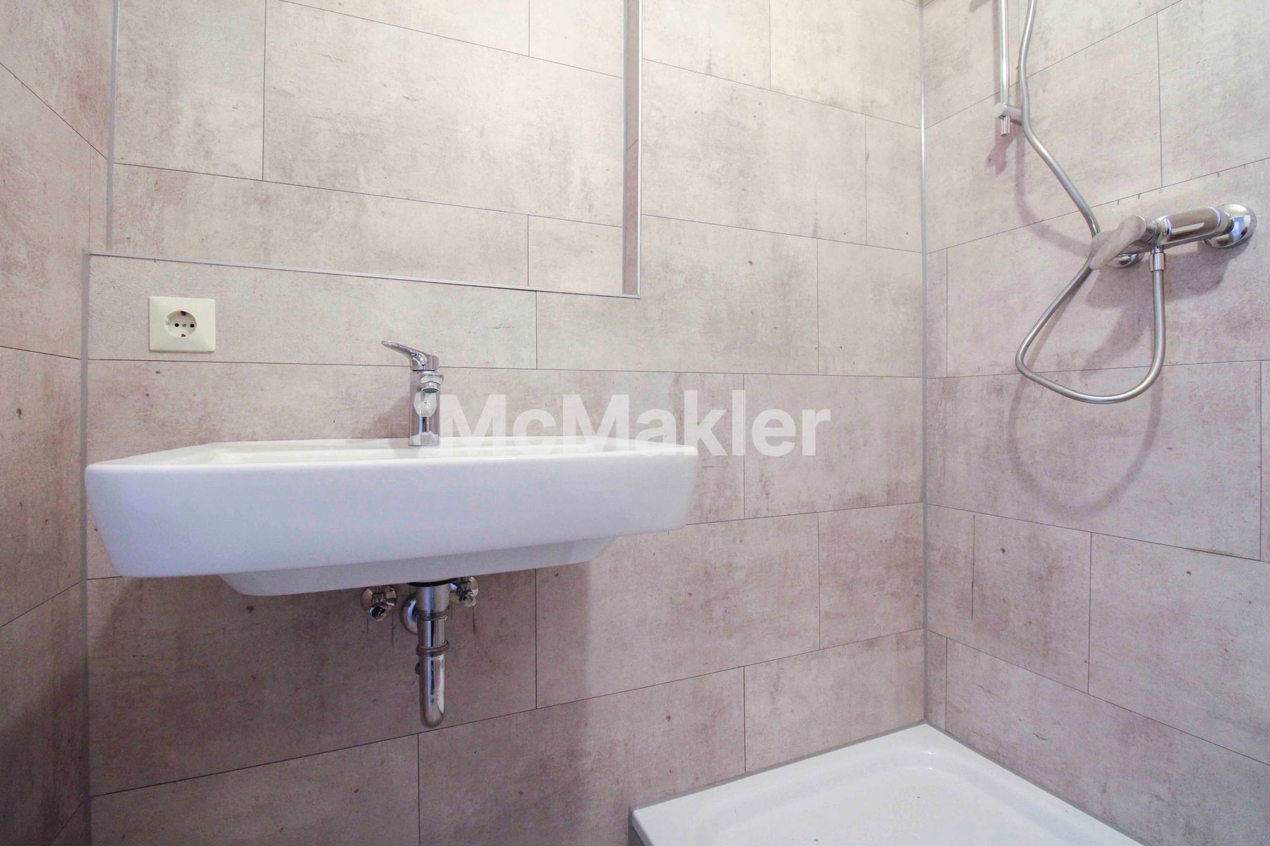 Property view 14
