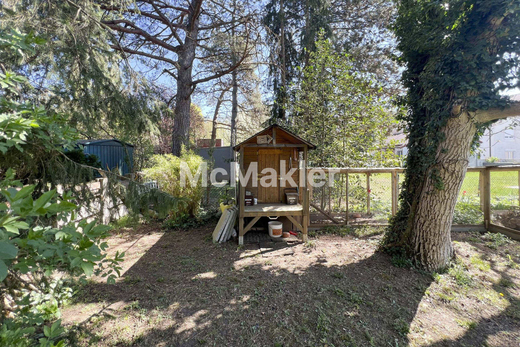 Property view 23