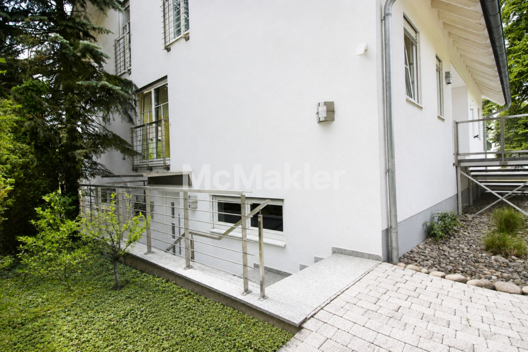 Property view 14