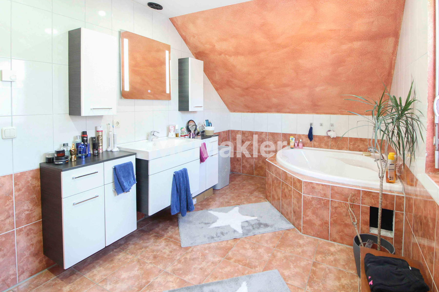 Property view 11