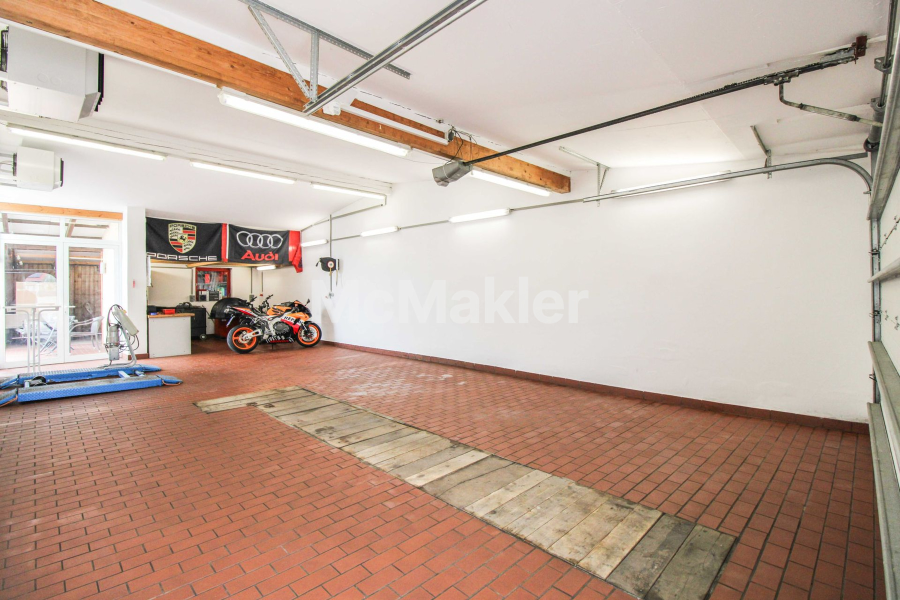 Property view 23