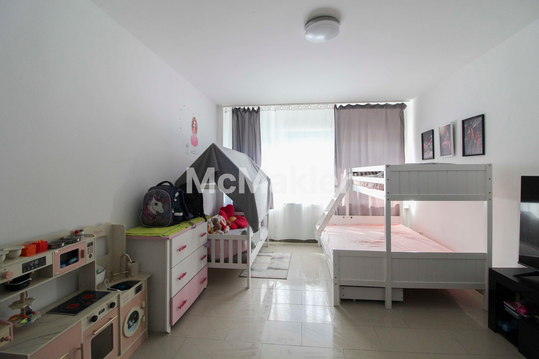 Property view 12