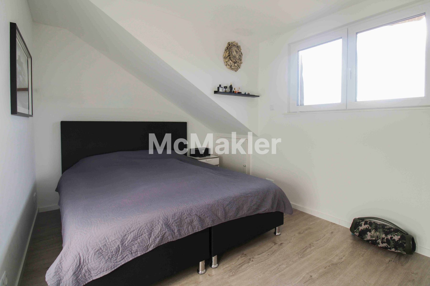 Property view 13