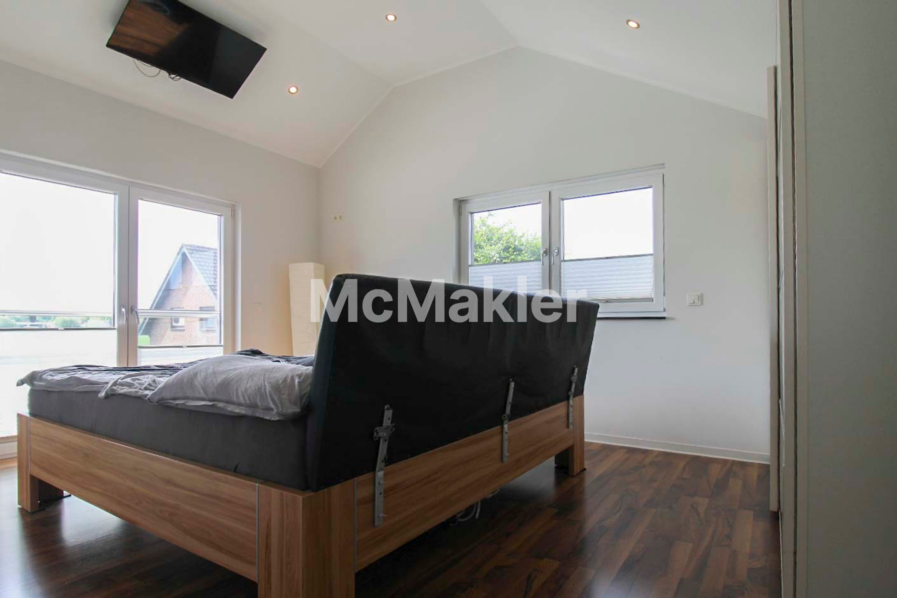 Property view 15