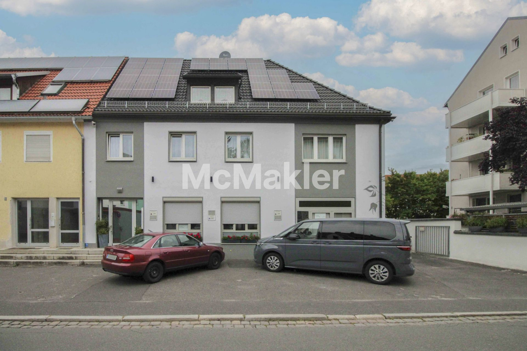 Maisonette-Dachgeschosswohnung mit viel Potenzial in modernisiertem Gebäude