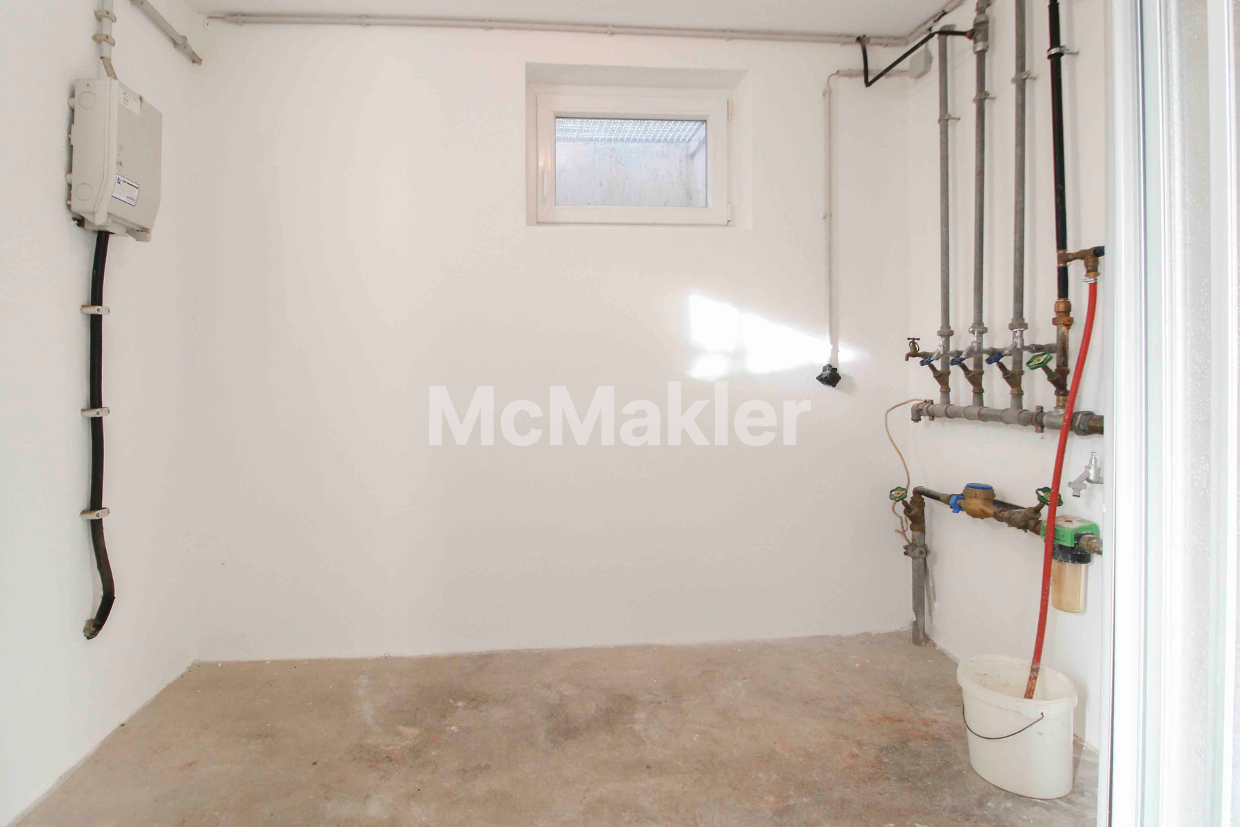 Property view 15