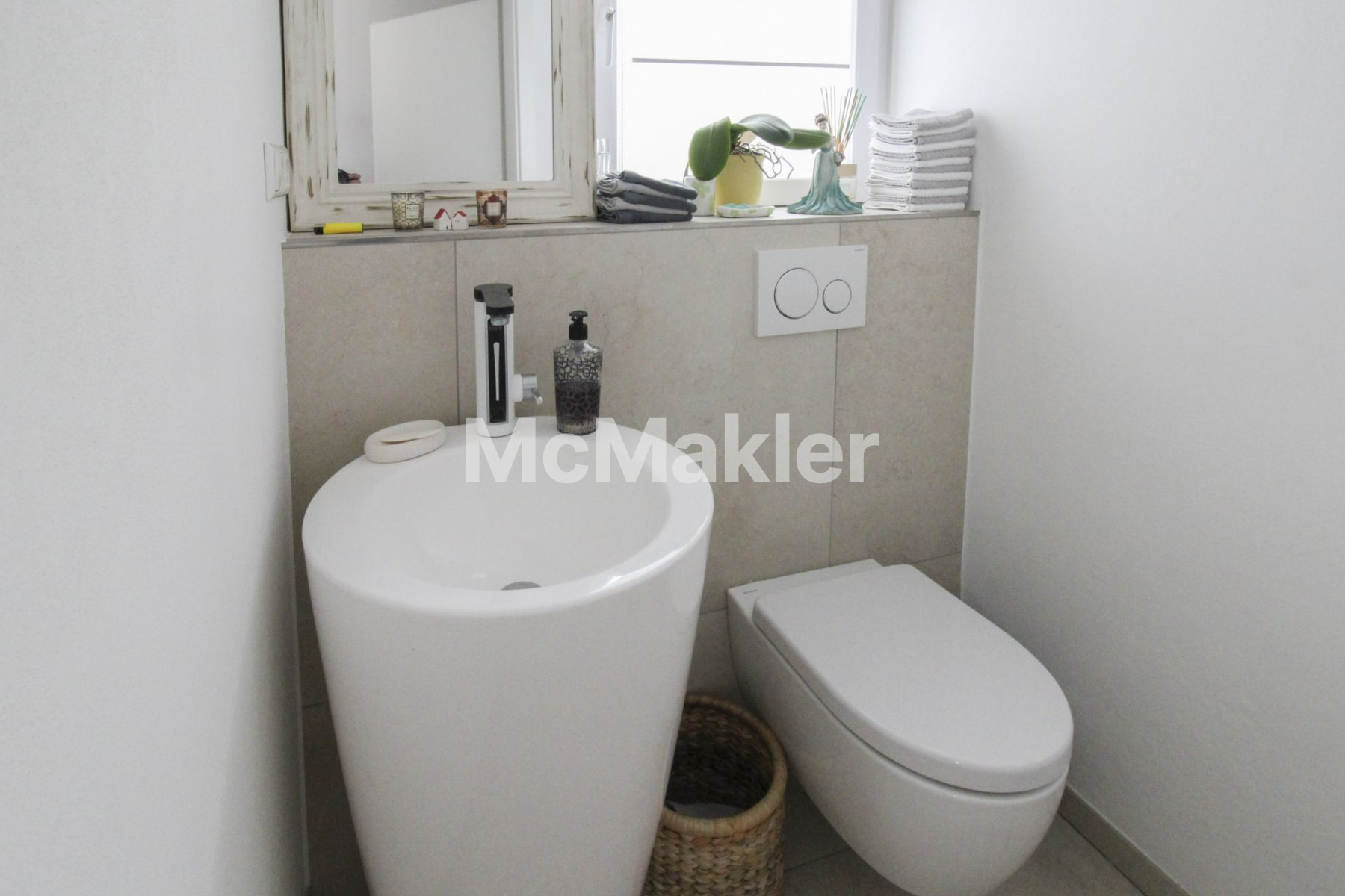 Property view 13