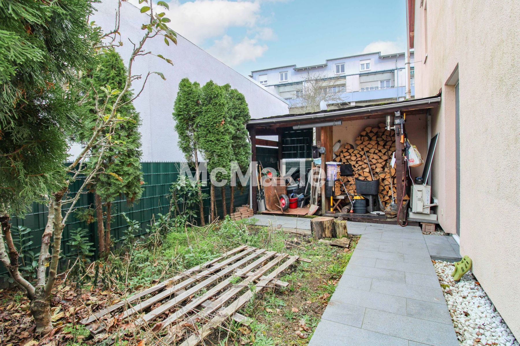 Property view 11