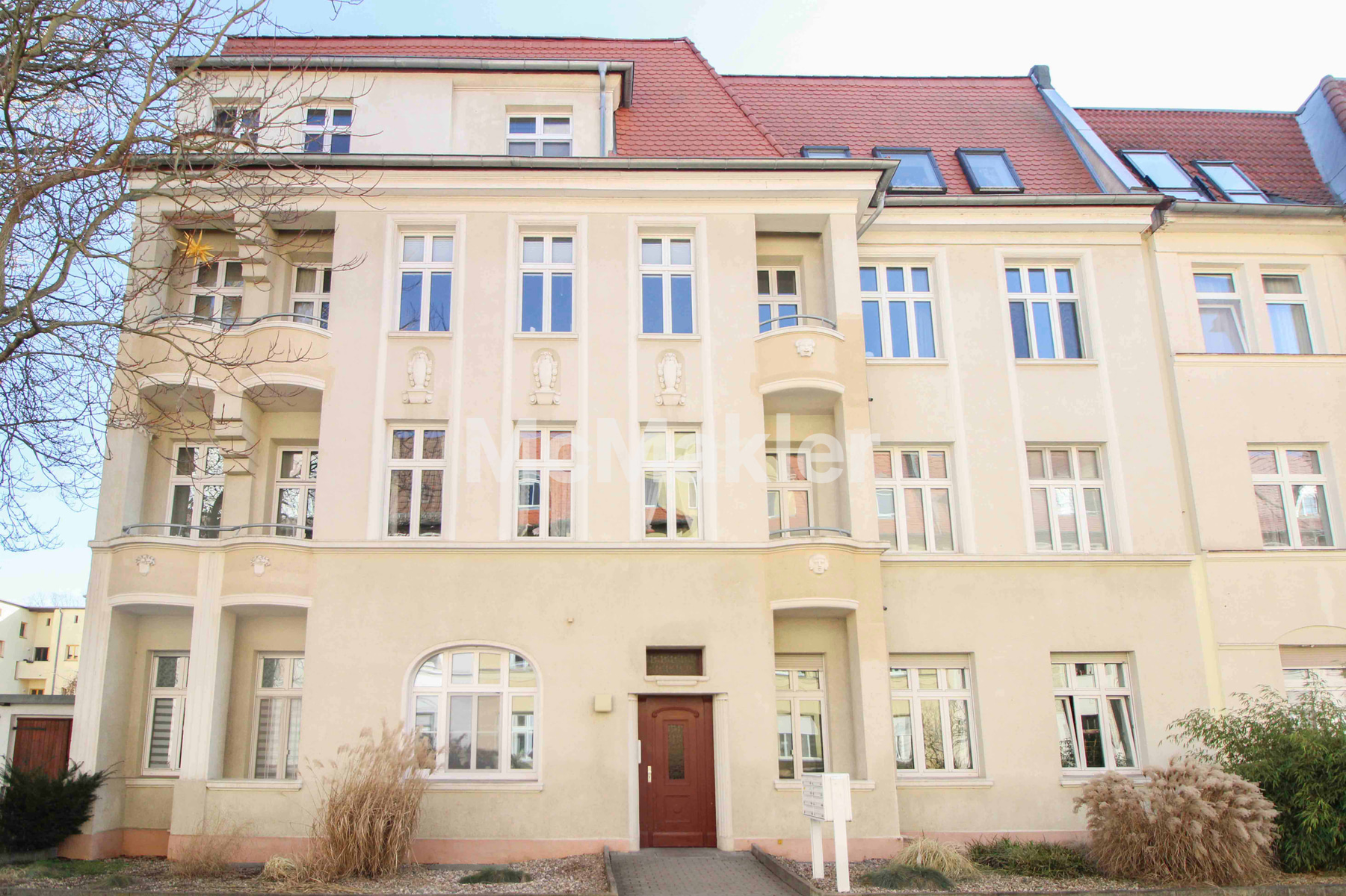 Charmante 3-Zimmer-Altbauwohnung in der historischen Angersiedlung