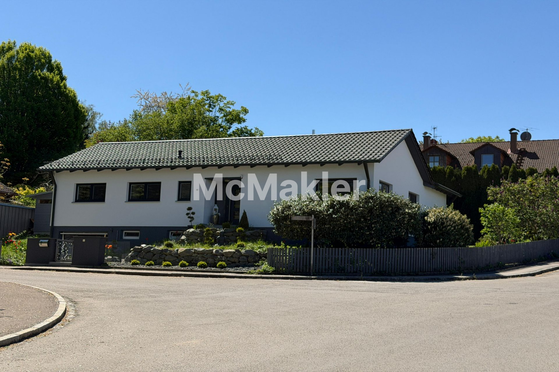 Property view 23