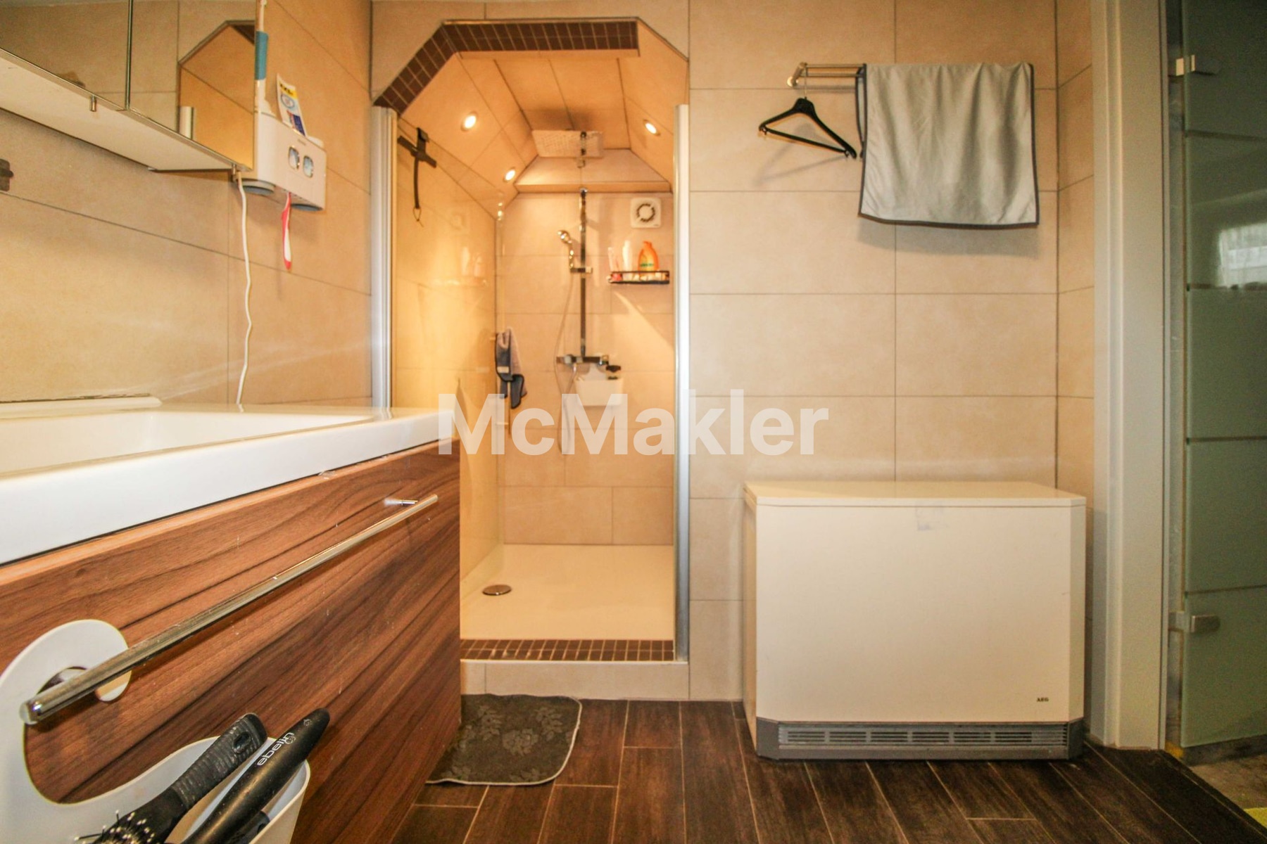 Property view 14