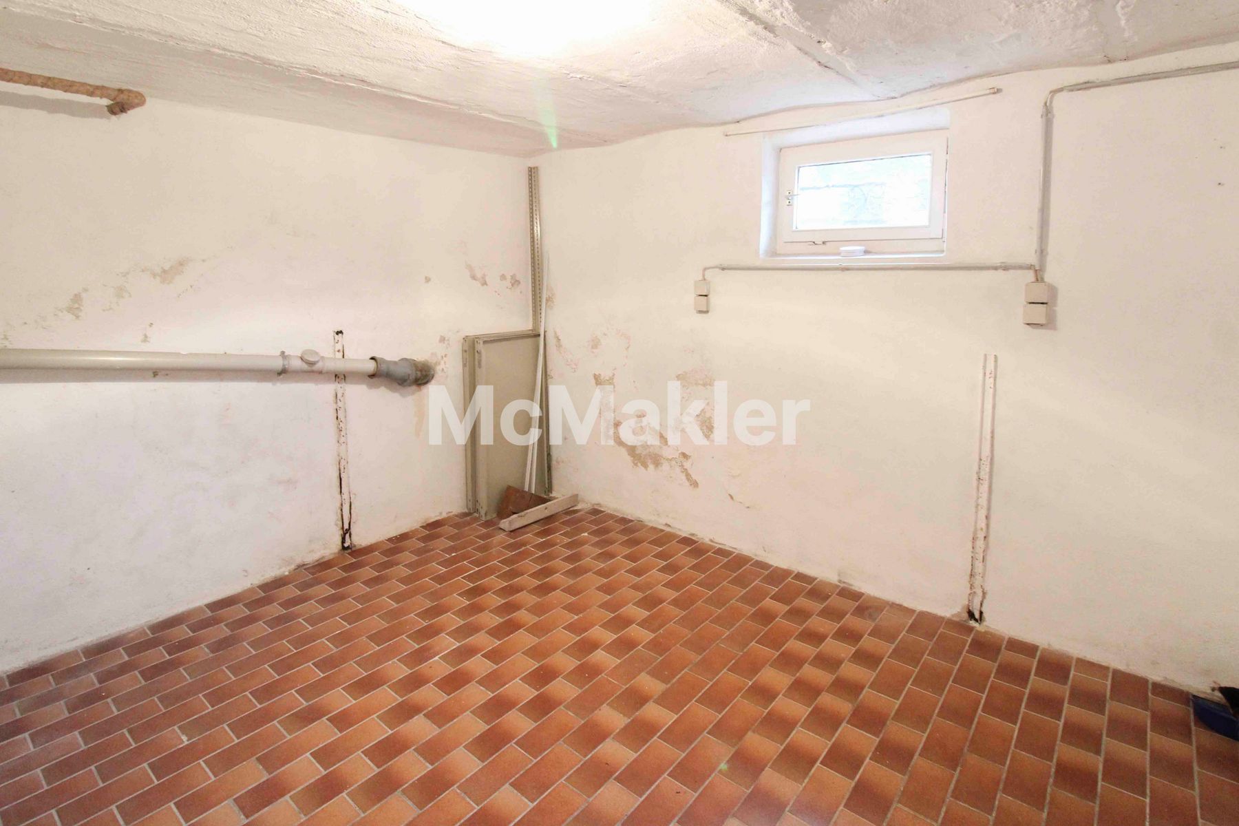 Property view 17