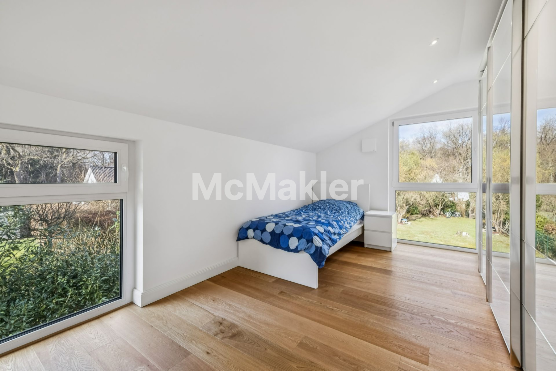 Property view 11