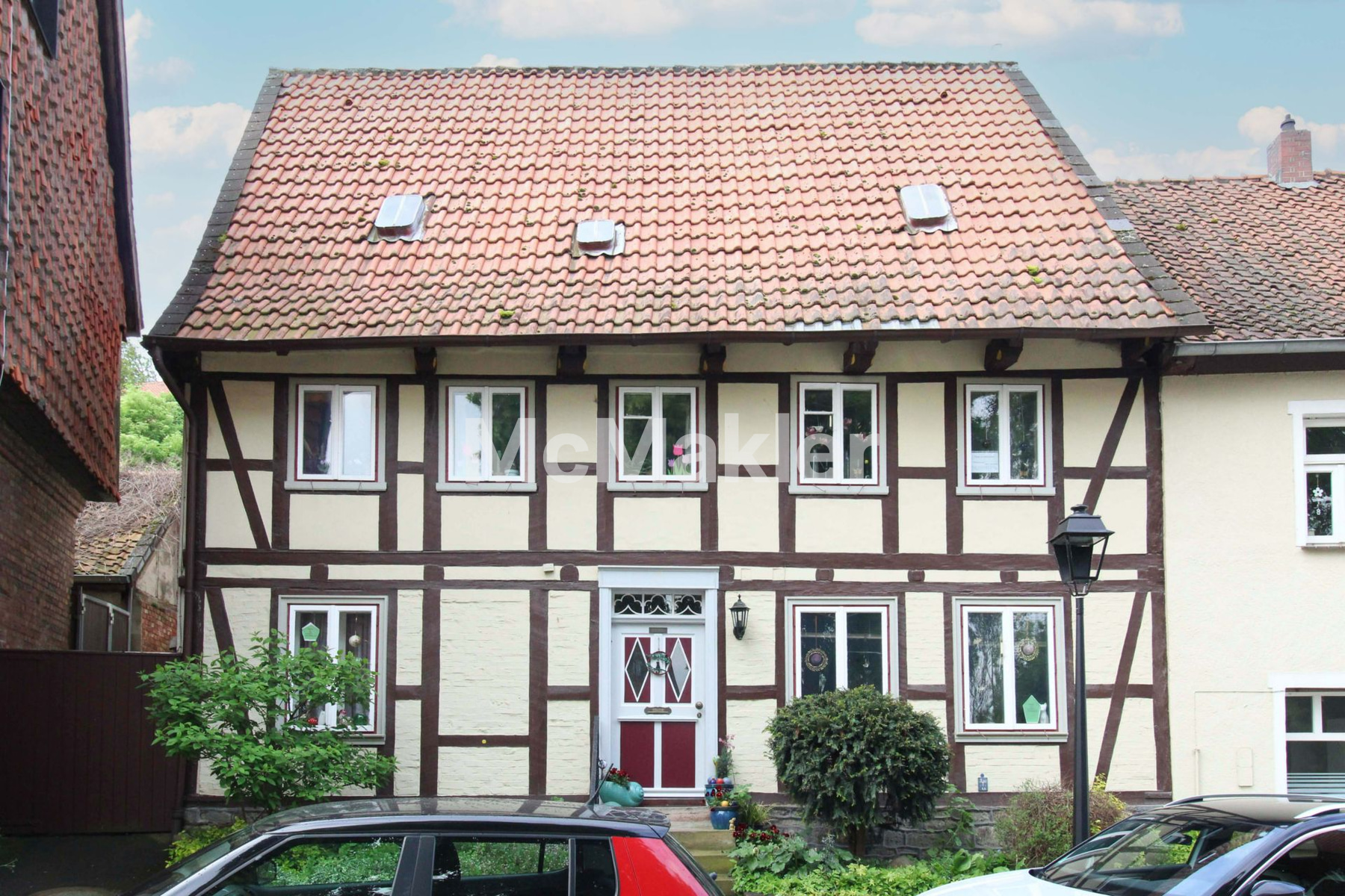 Wohnen mit Charakter – Denkmalgeschütztes Fachwerkhaus mit idyllischem Terrassengarten in Hornburg
