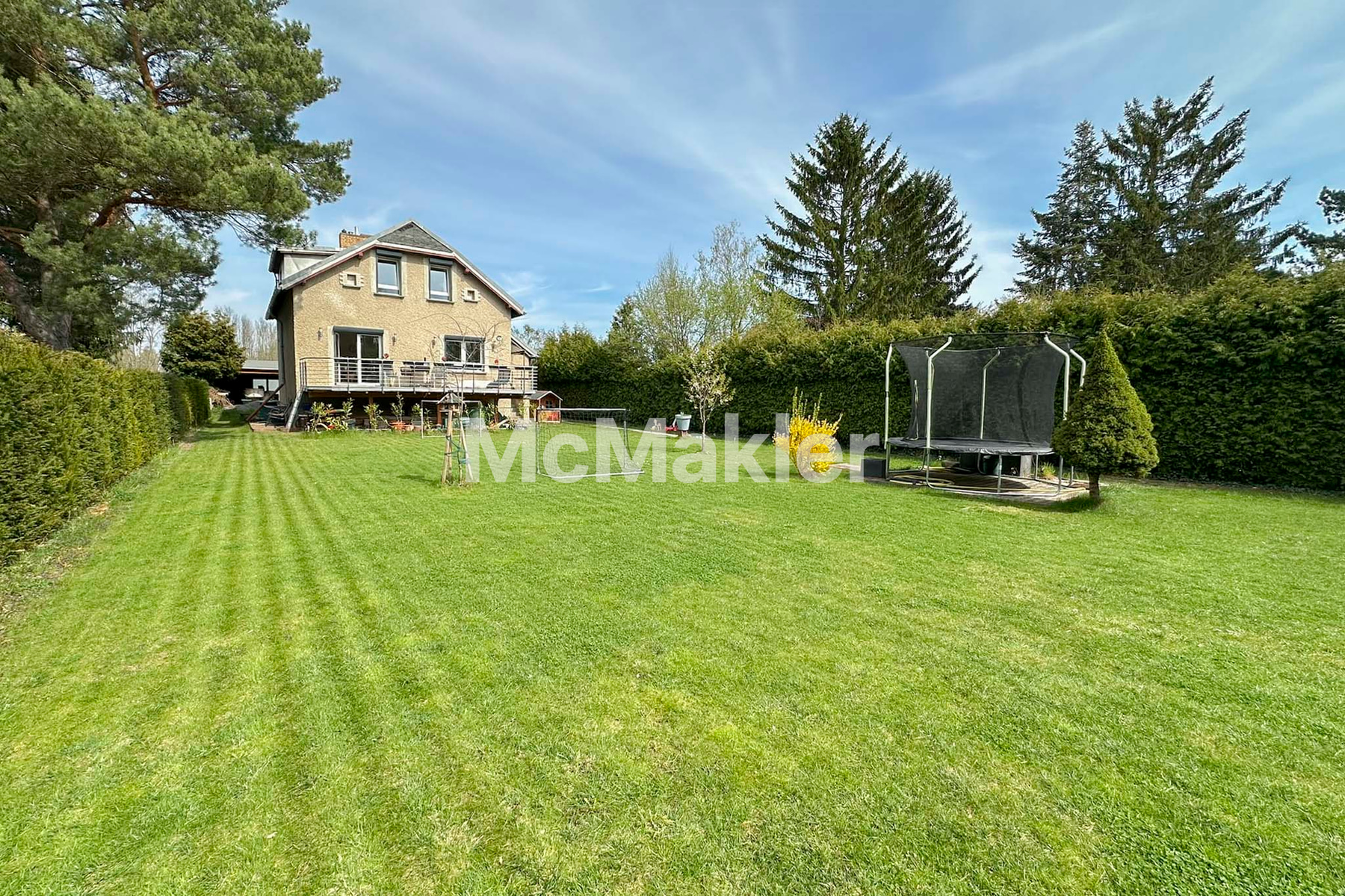 Property view 13