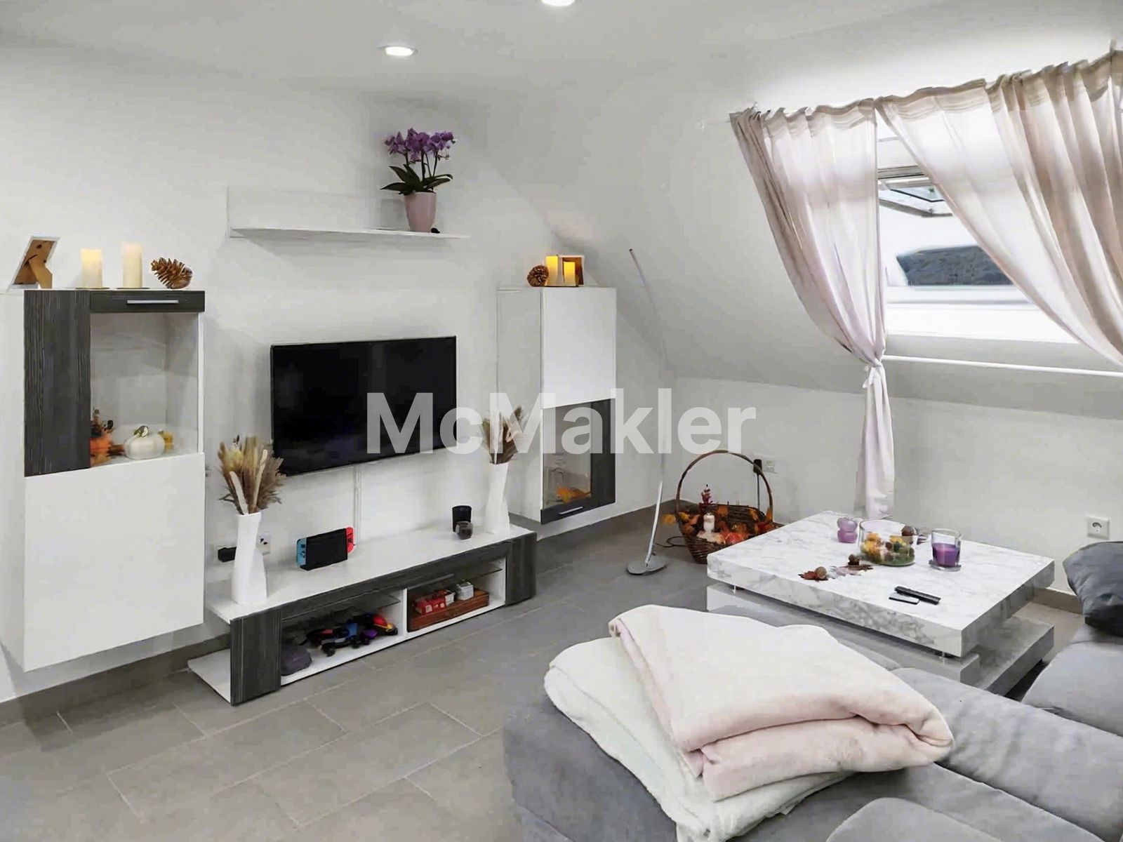 Property view 11