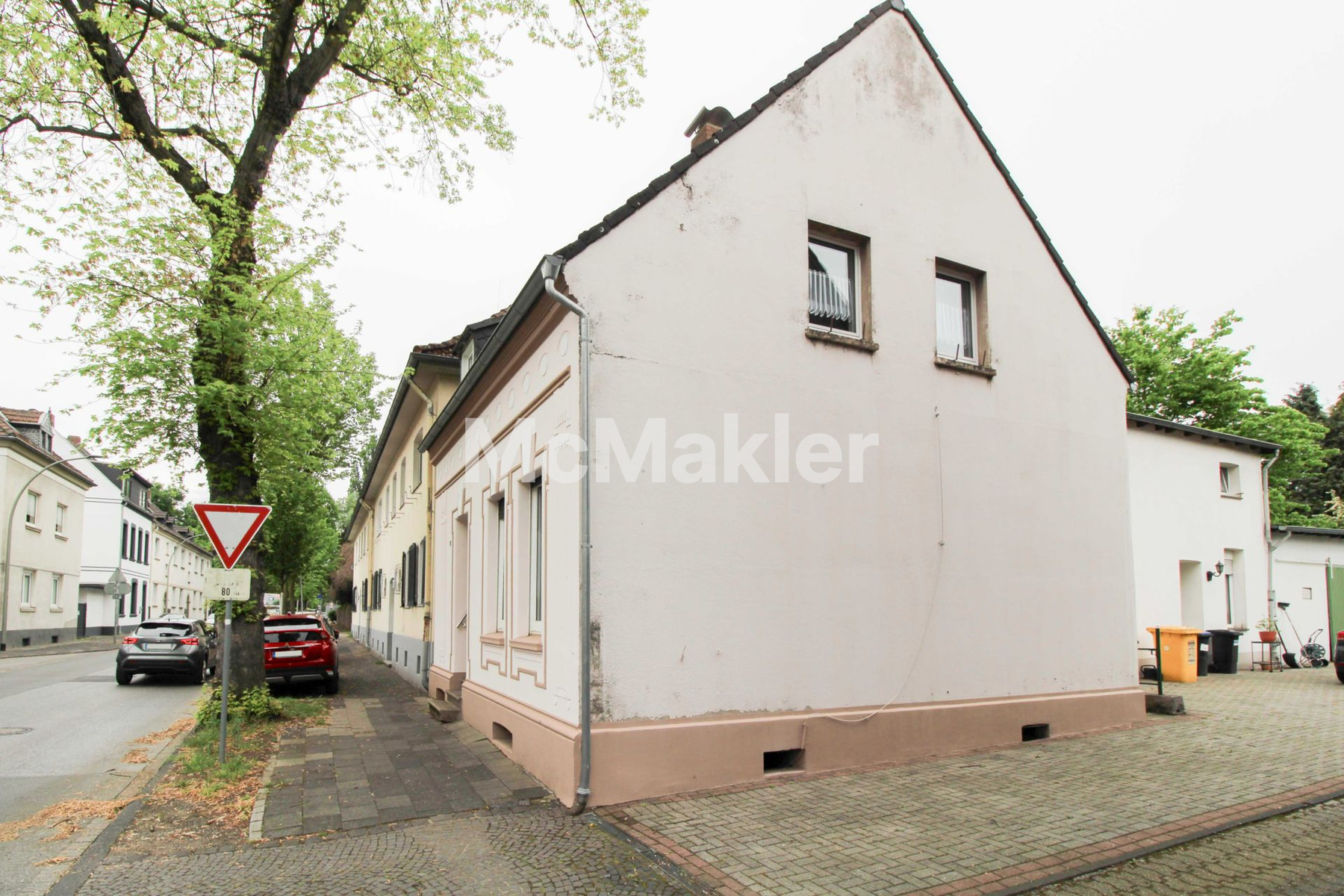 Property view 24