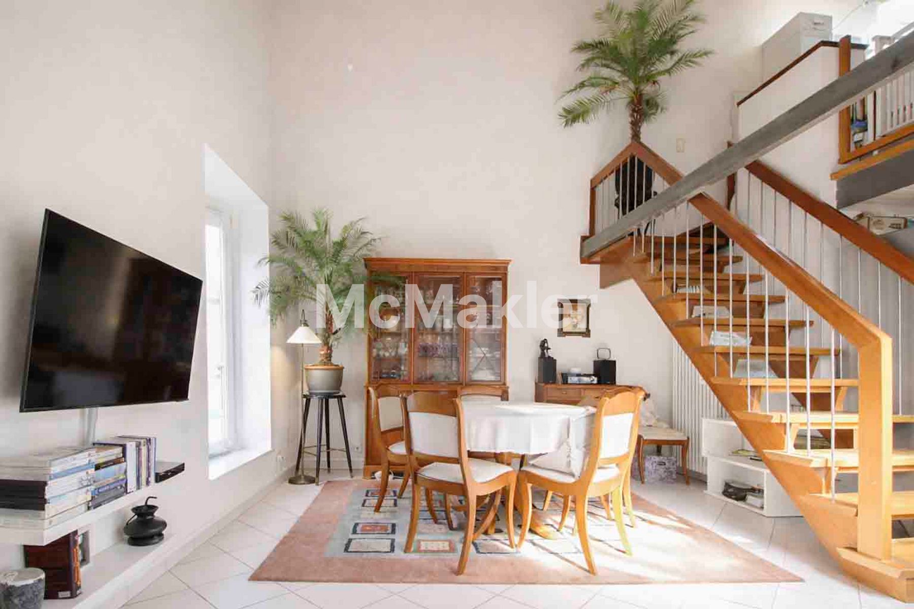 Einzigartige Maisonette mit großer Terrasse und Tiefgarage in Stuttgart-Neugereut
