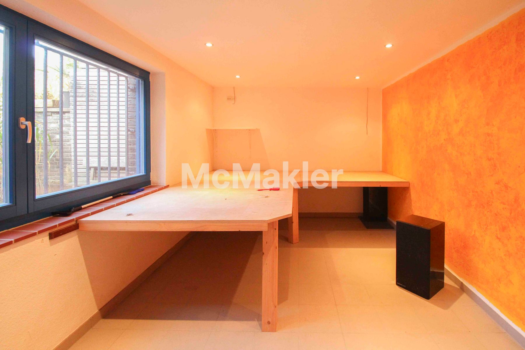 Property view 16