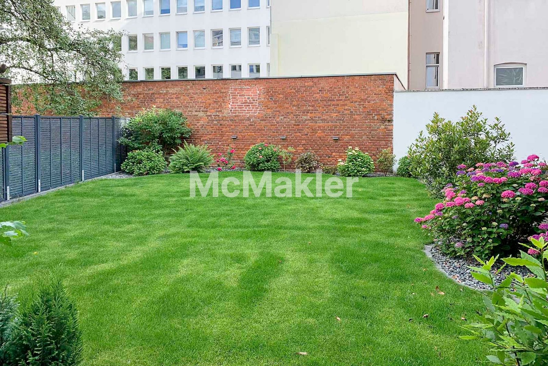 Property view 21