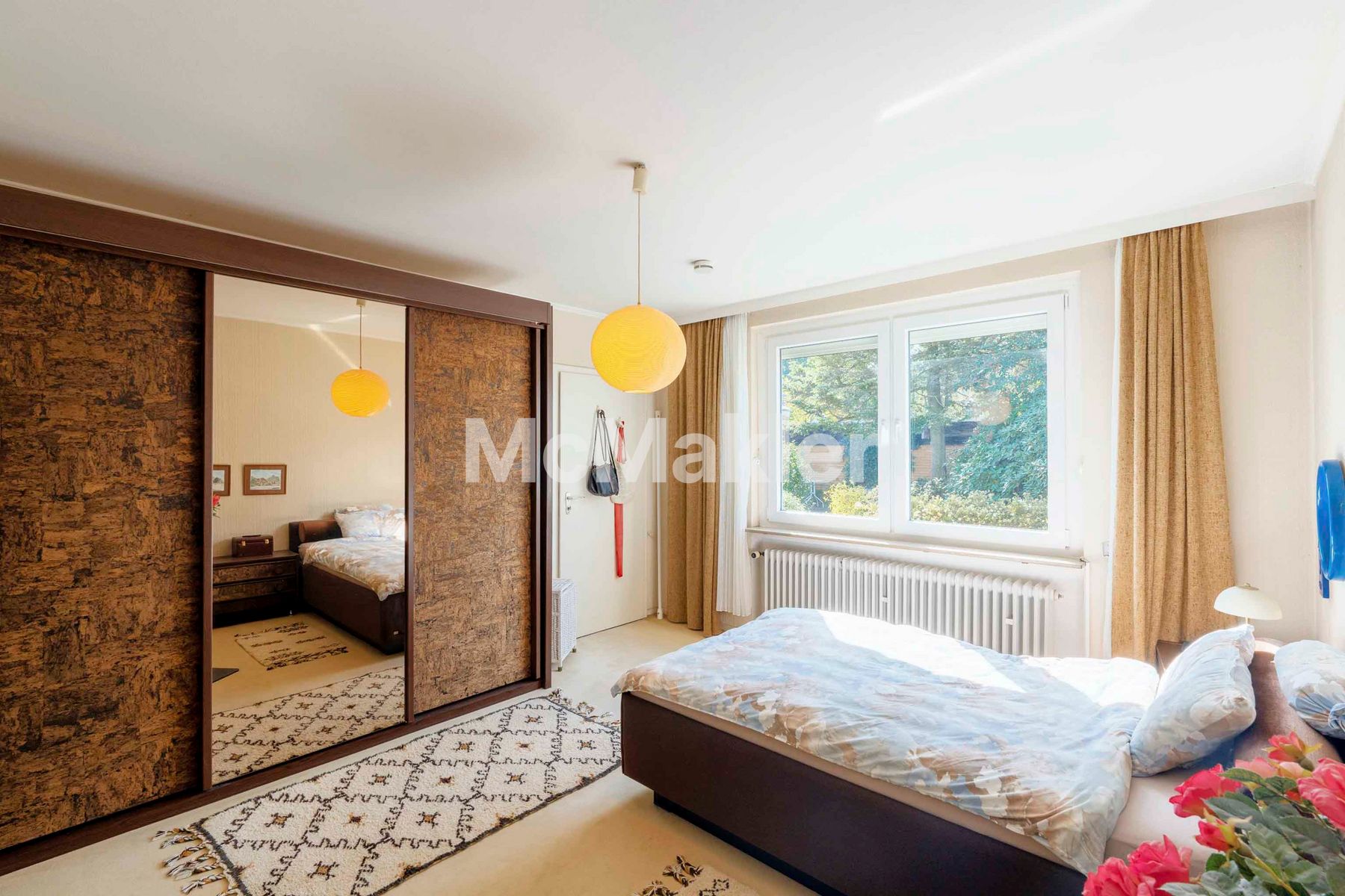 Gemütlicher Bungalow mit Garten und Garage sowie viel Potenzial mitten