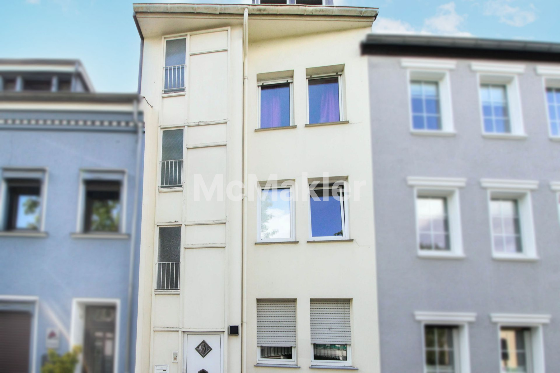 Attraktives Mehrfamilienhaus in gefragter Innenstadtlage von Mönchengladbach