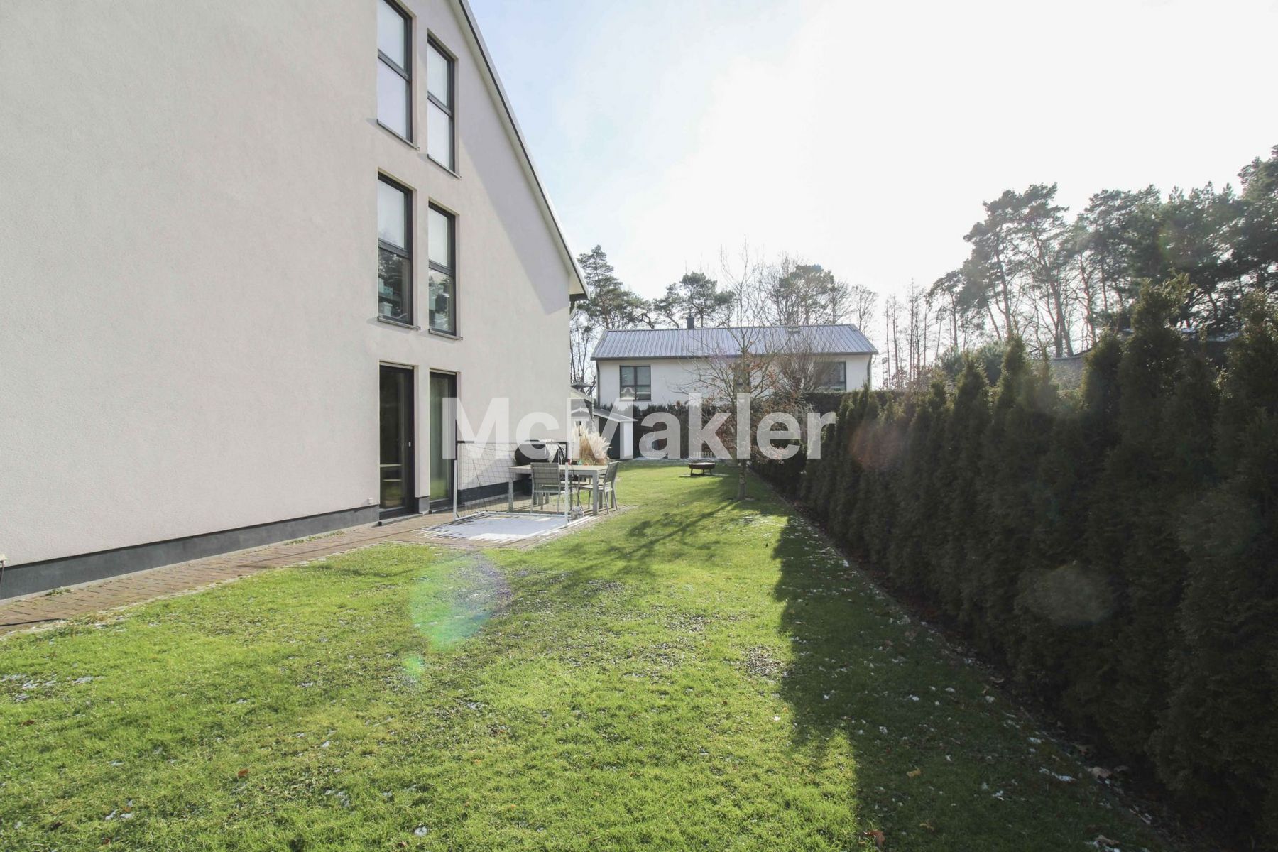 Property view 18