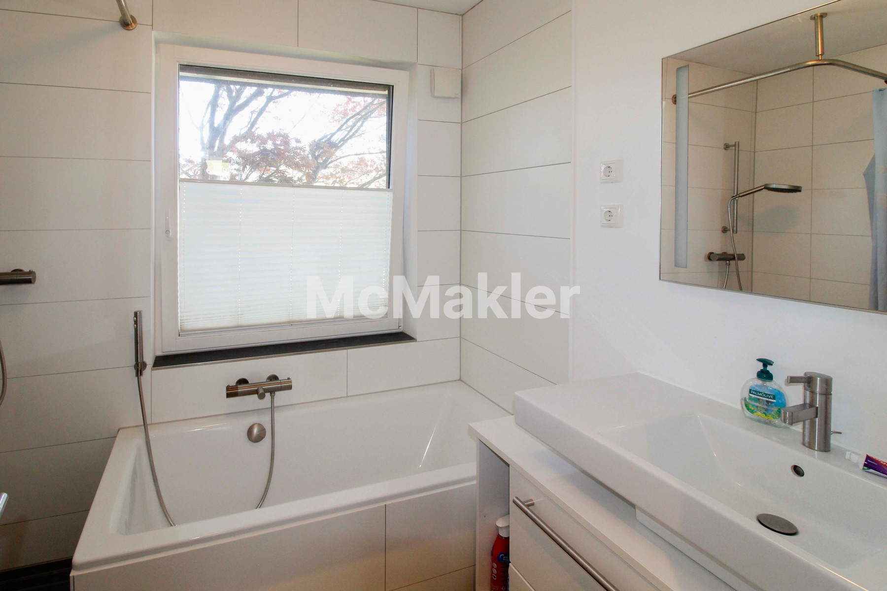 Property view 10