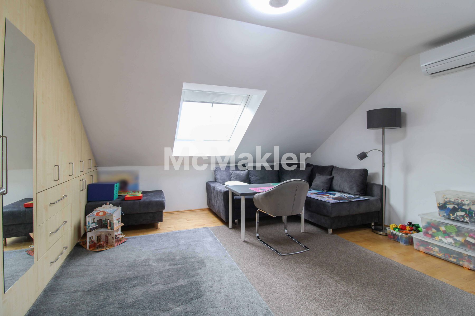 Property view 18
