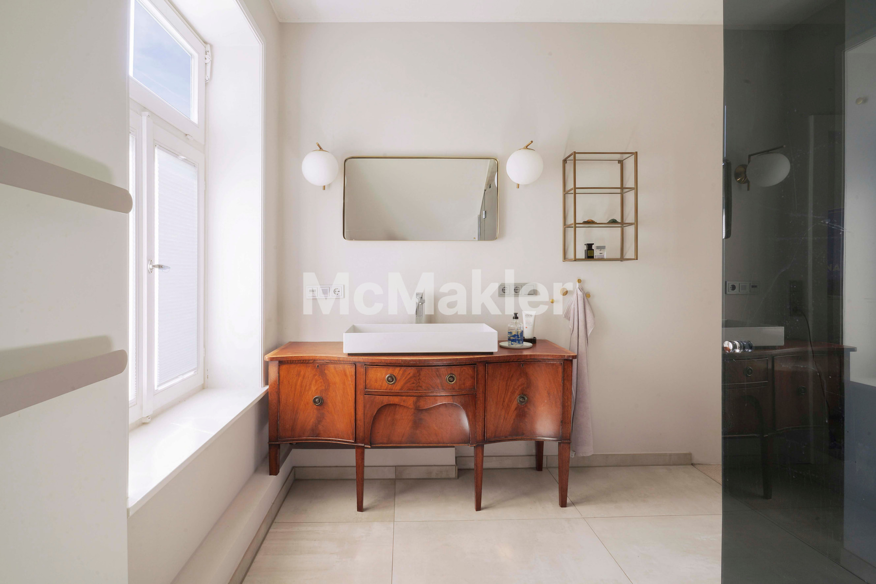 Property view 17