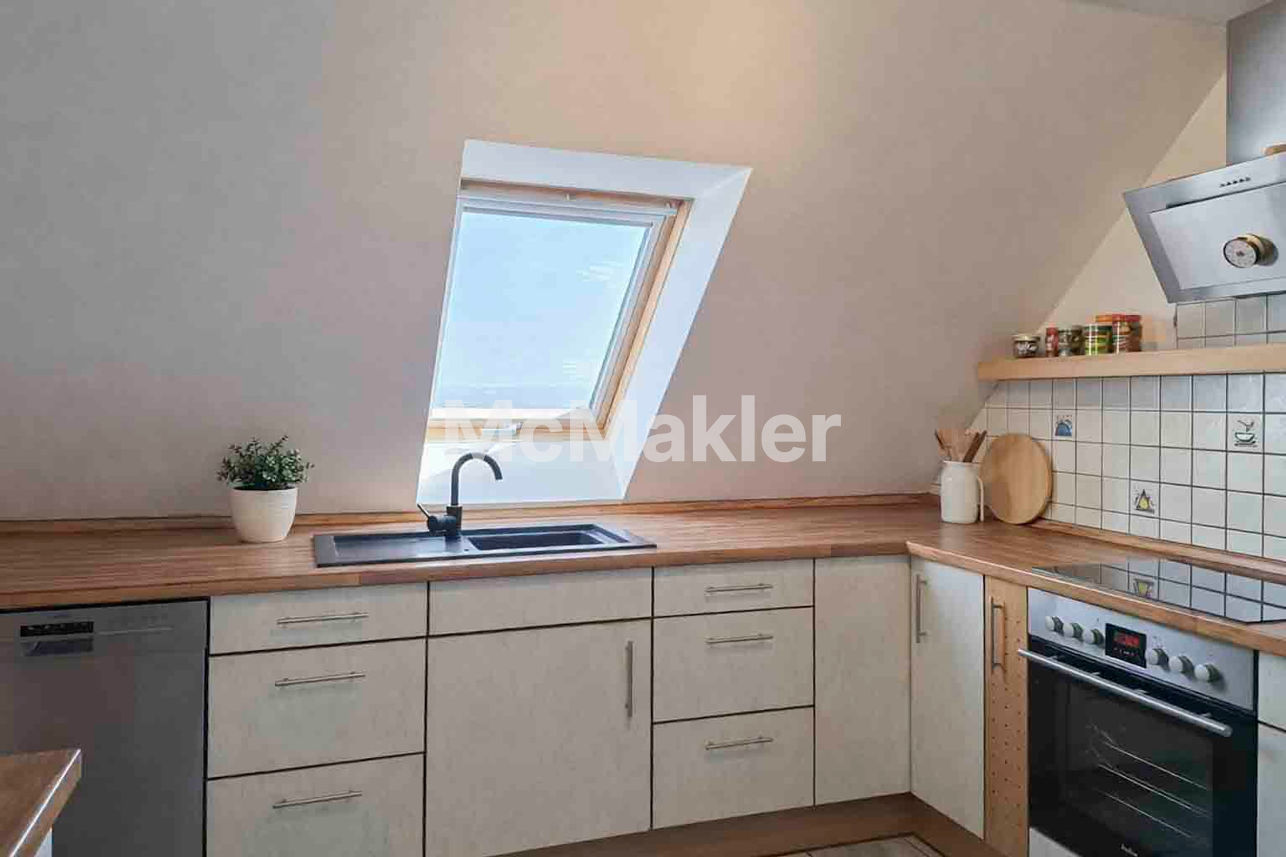 Property view 15