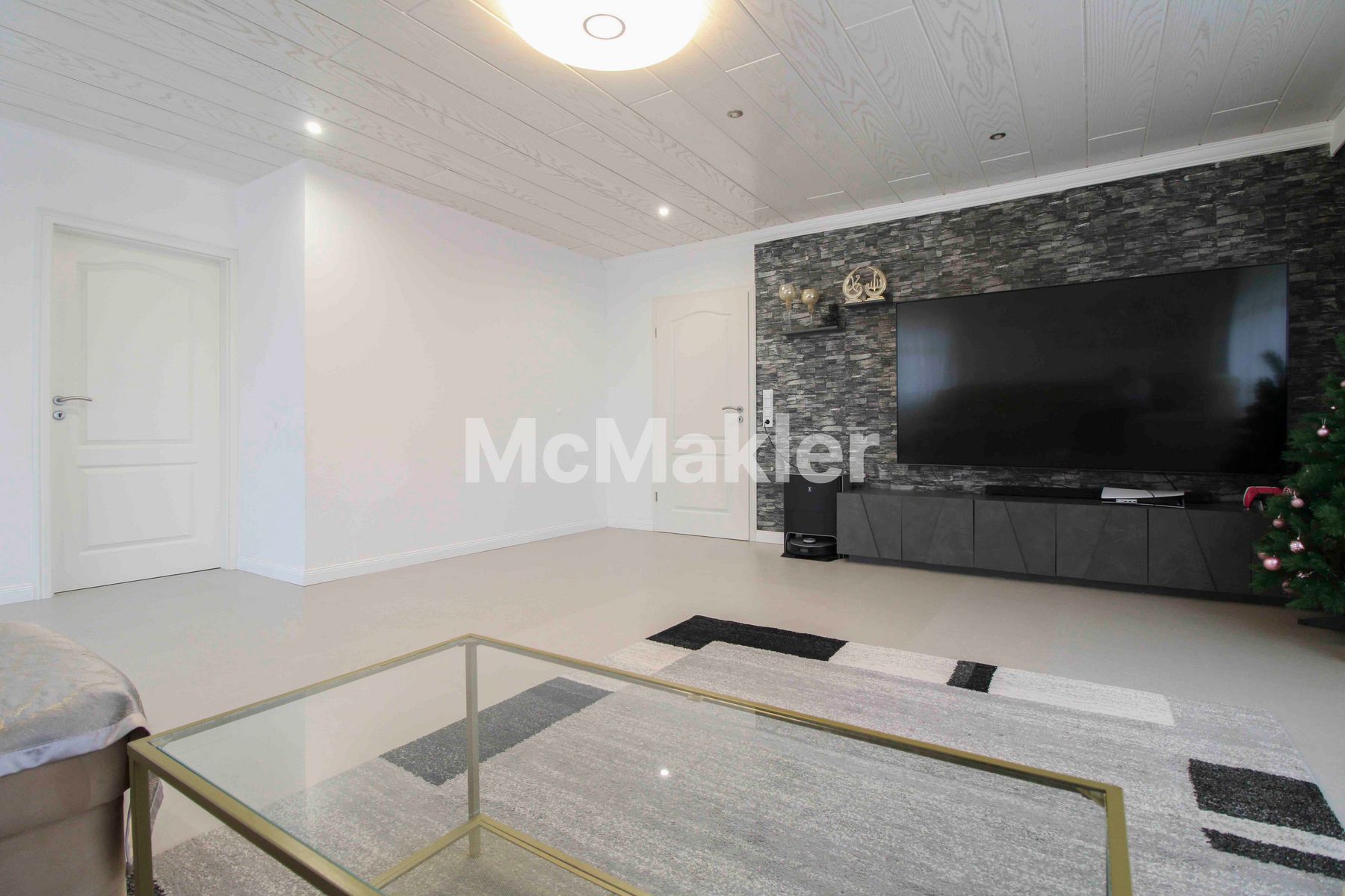 Property view 1