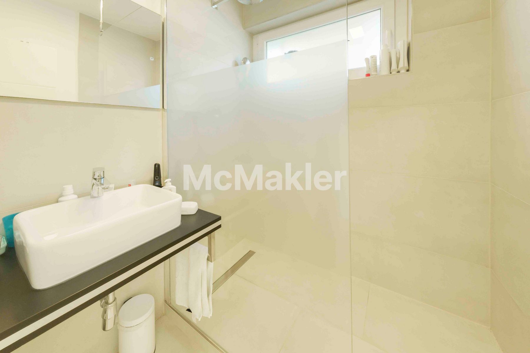 Property view 8