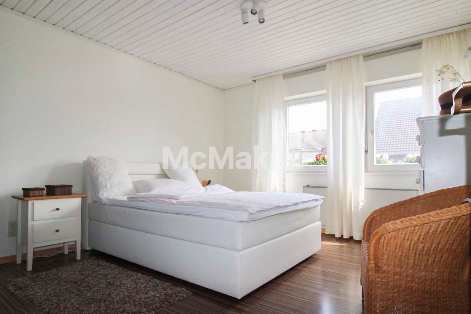 Property view 13