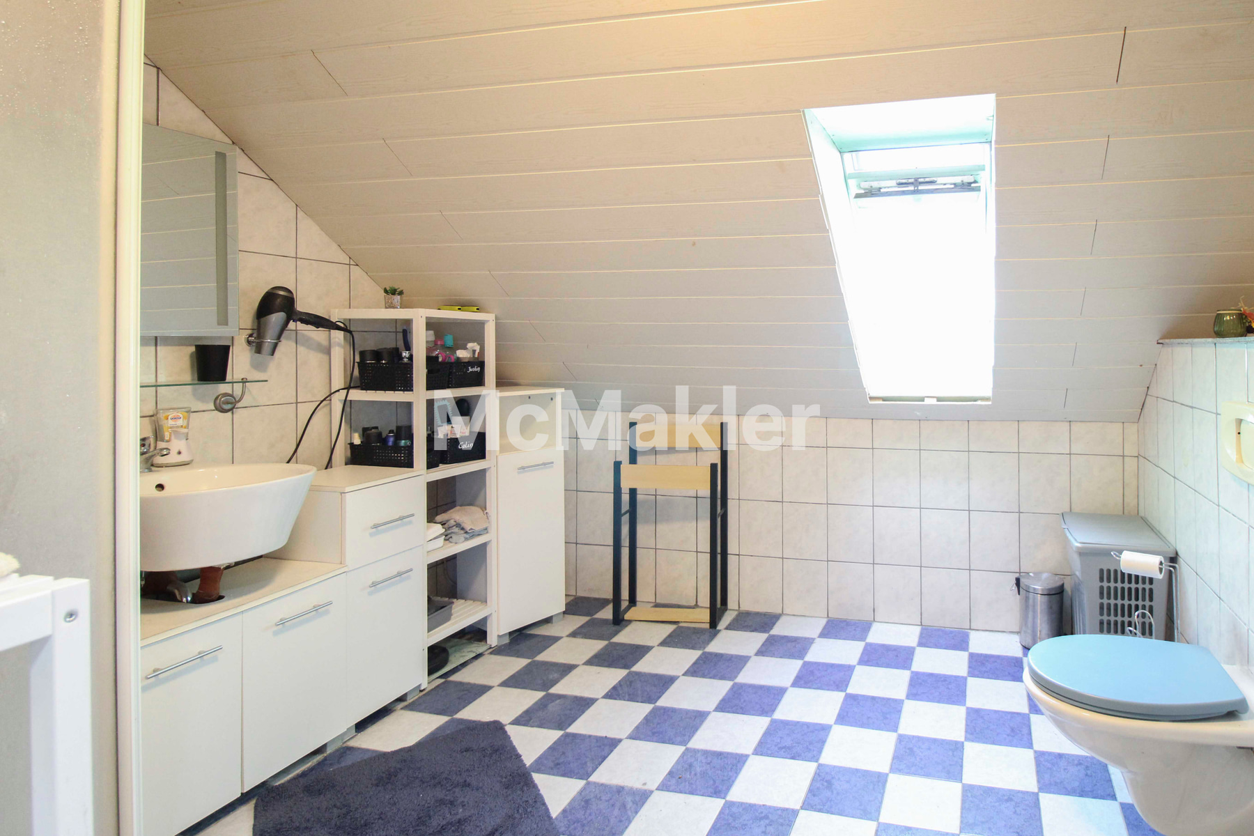 Property view 16