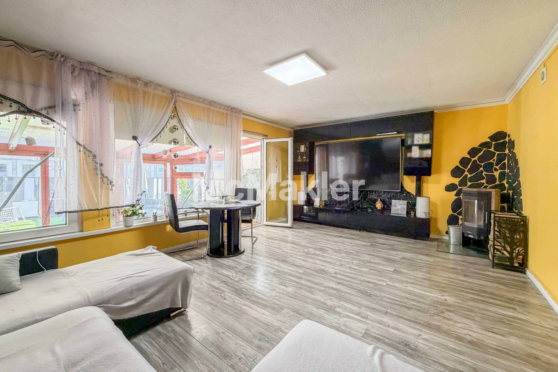 Property view 1