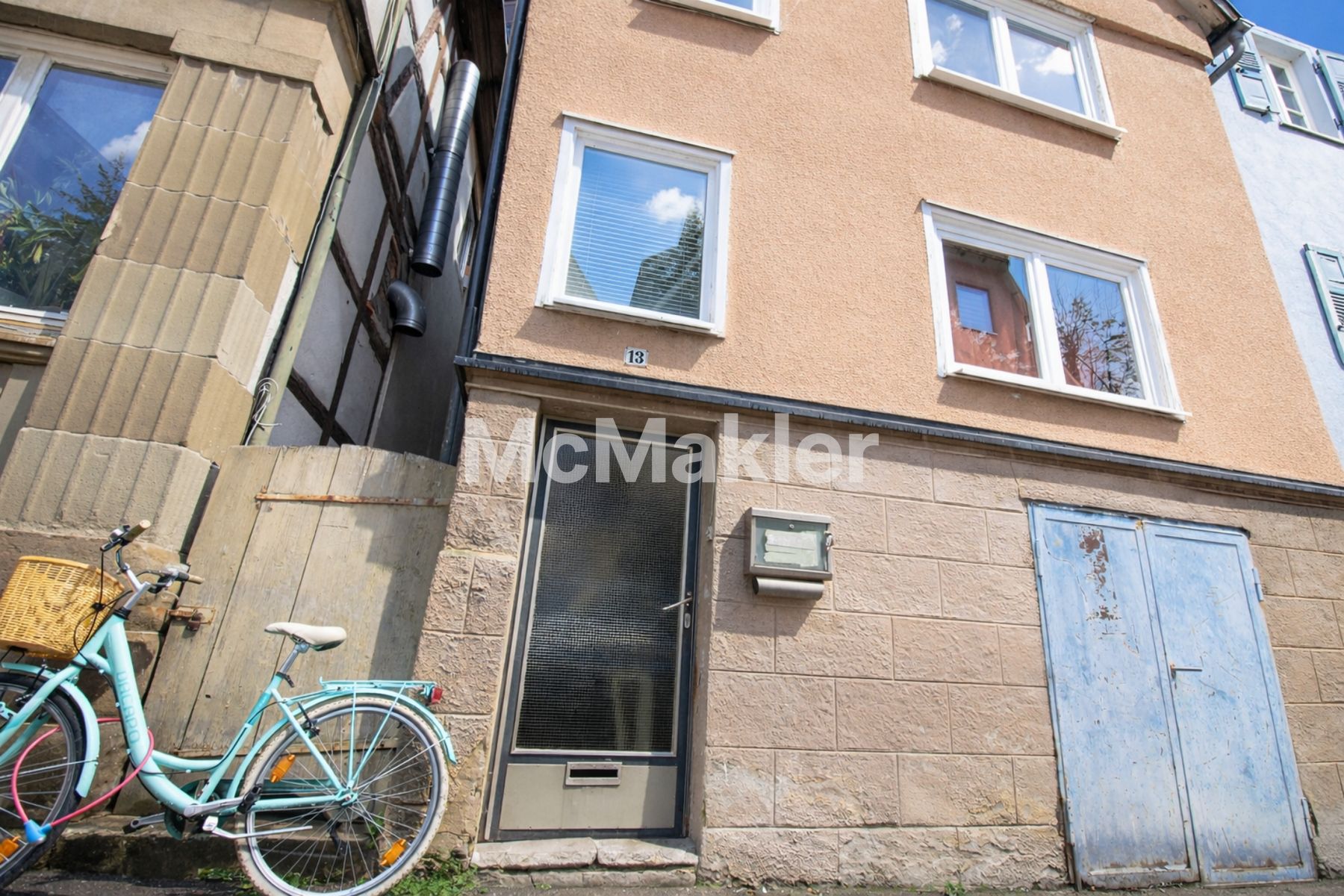 Property view 21