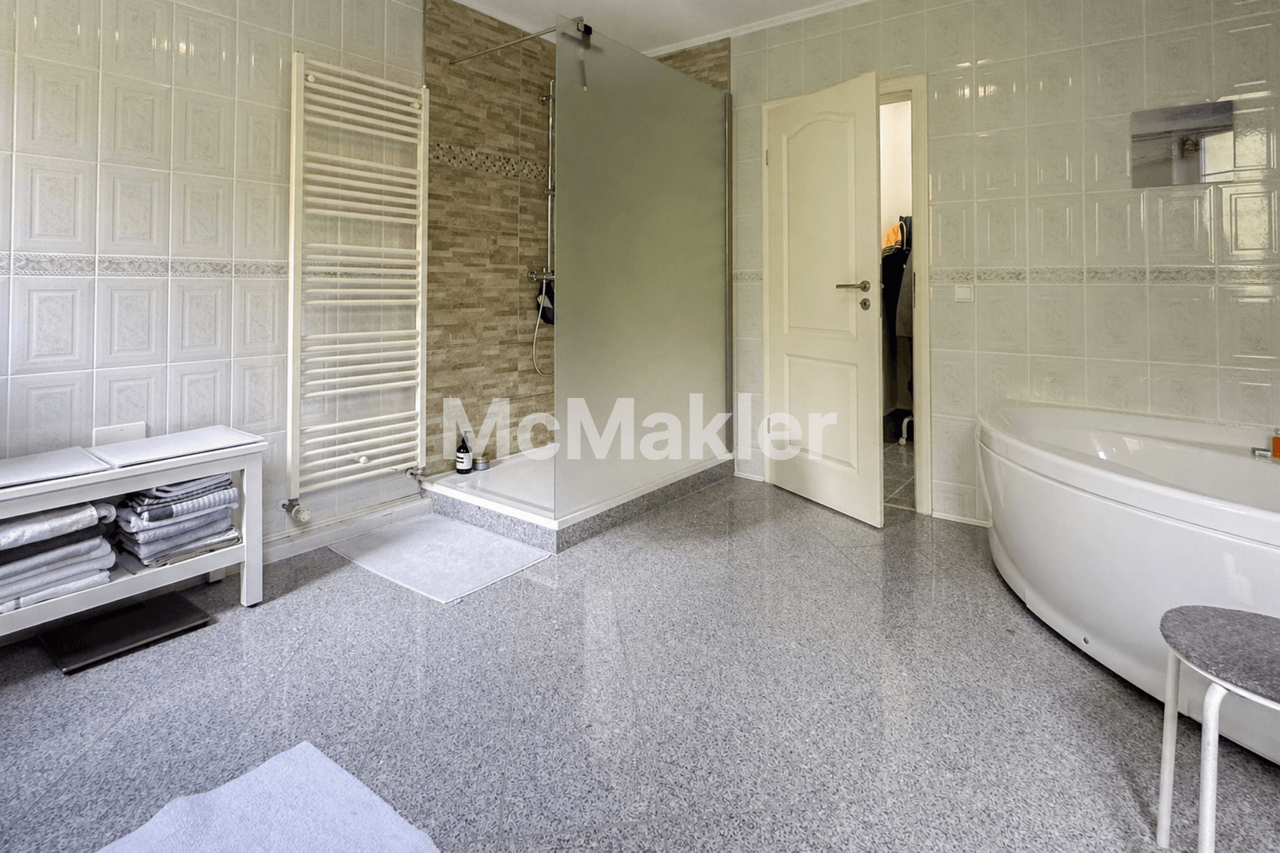 Property view 9