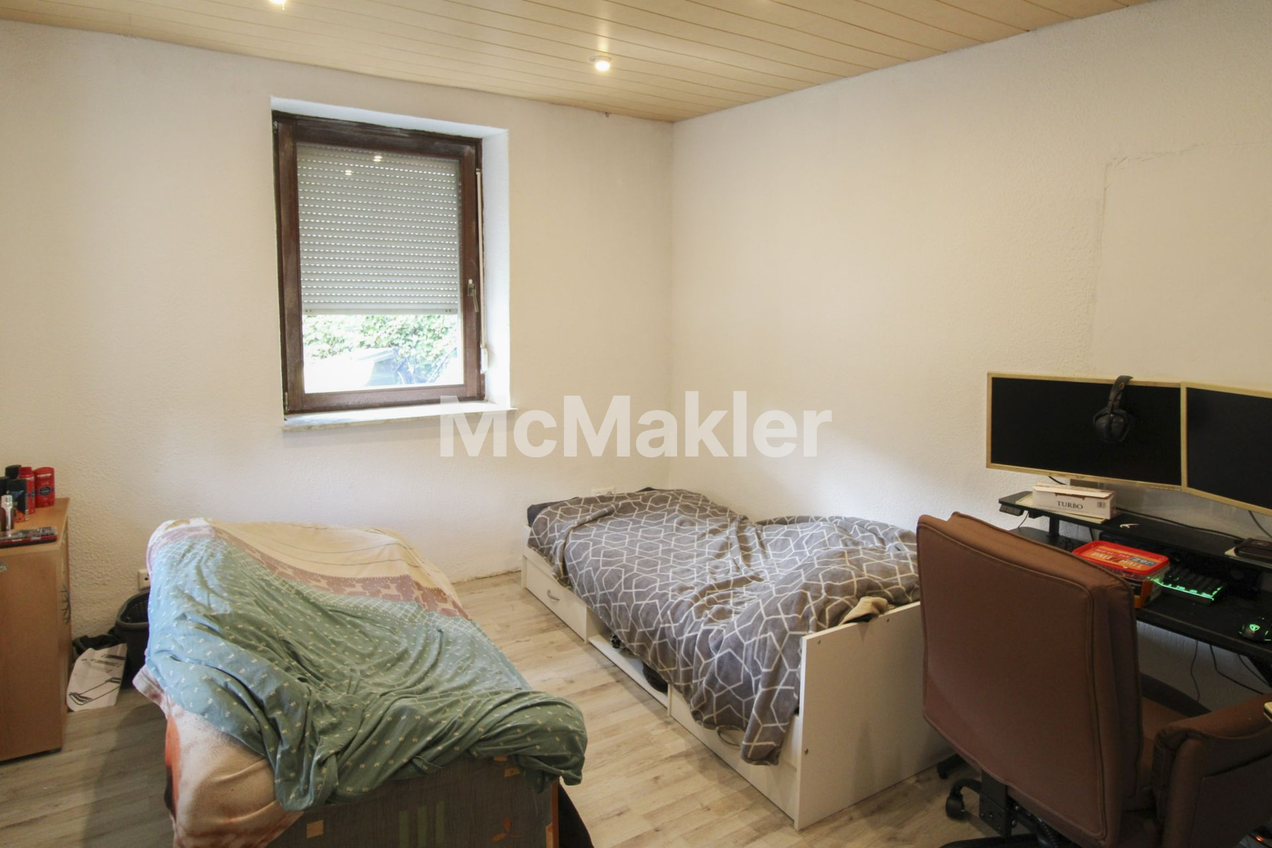 Property view 12