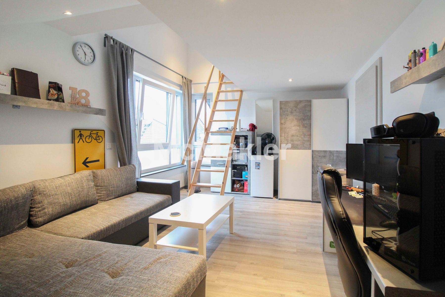 Property view 16
