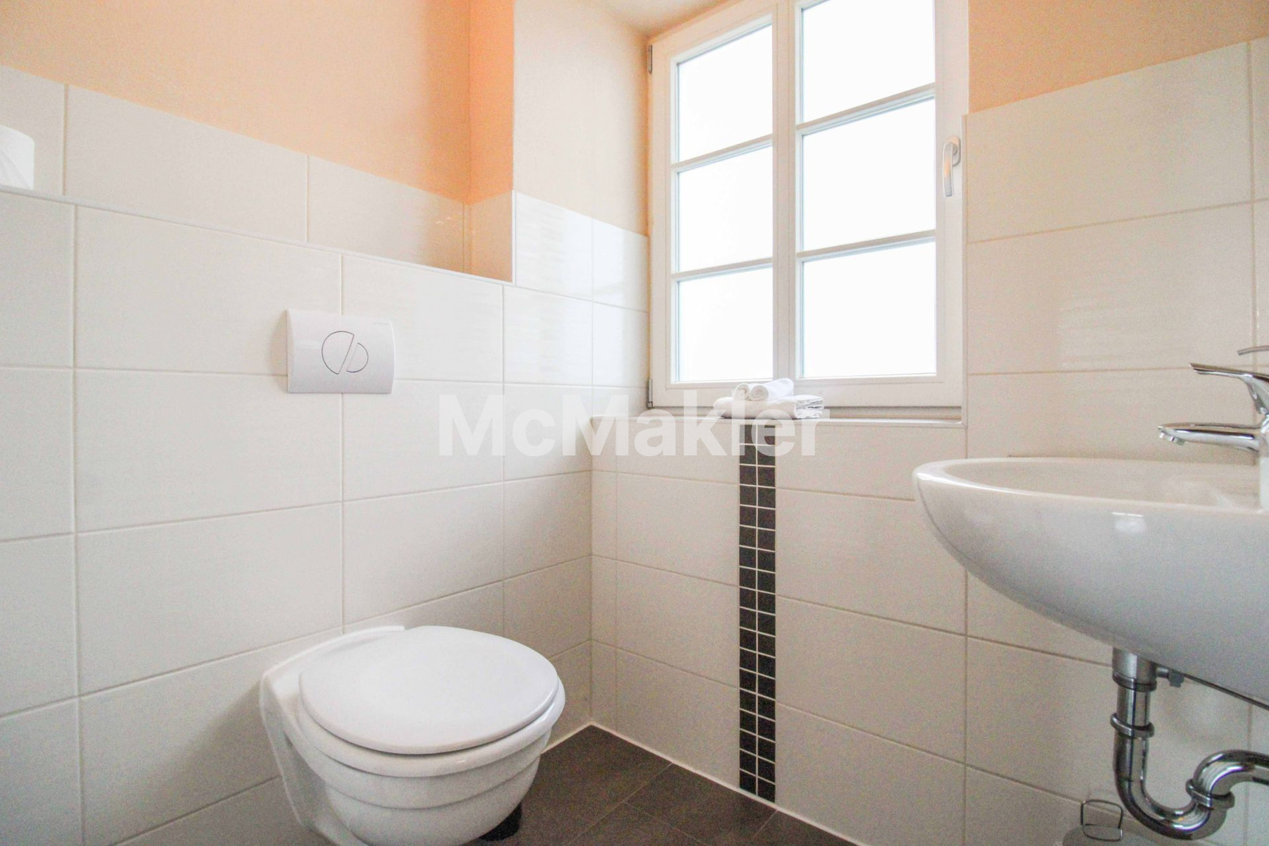 Property view 16