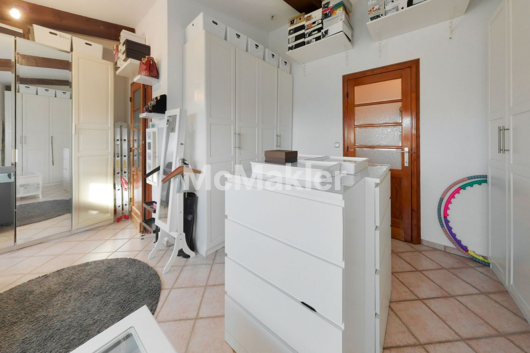 Property view 12