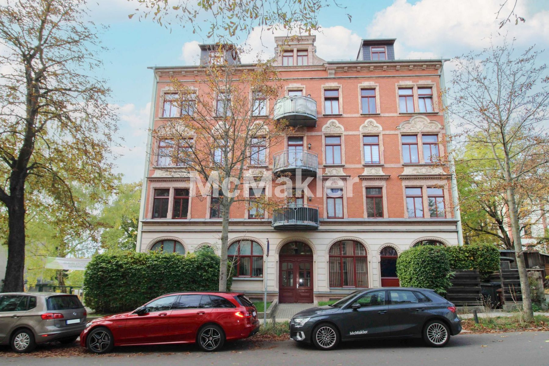 2- Raum- Wohnung mit einem offenen Grundriss, Balkon und Wannenbad in Hilbersdorf 