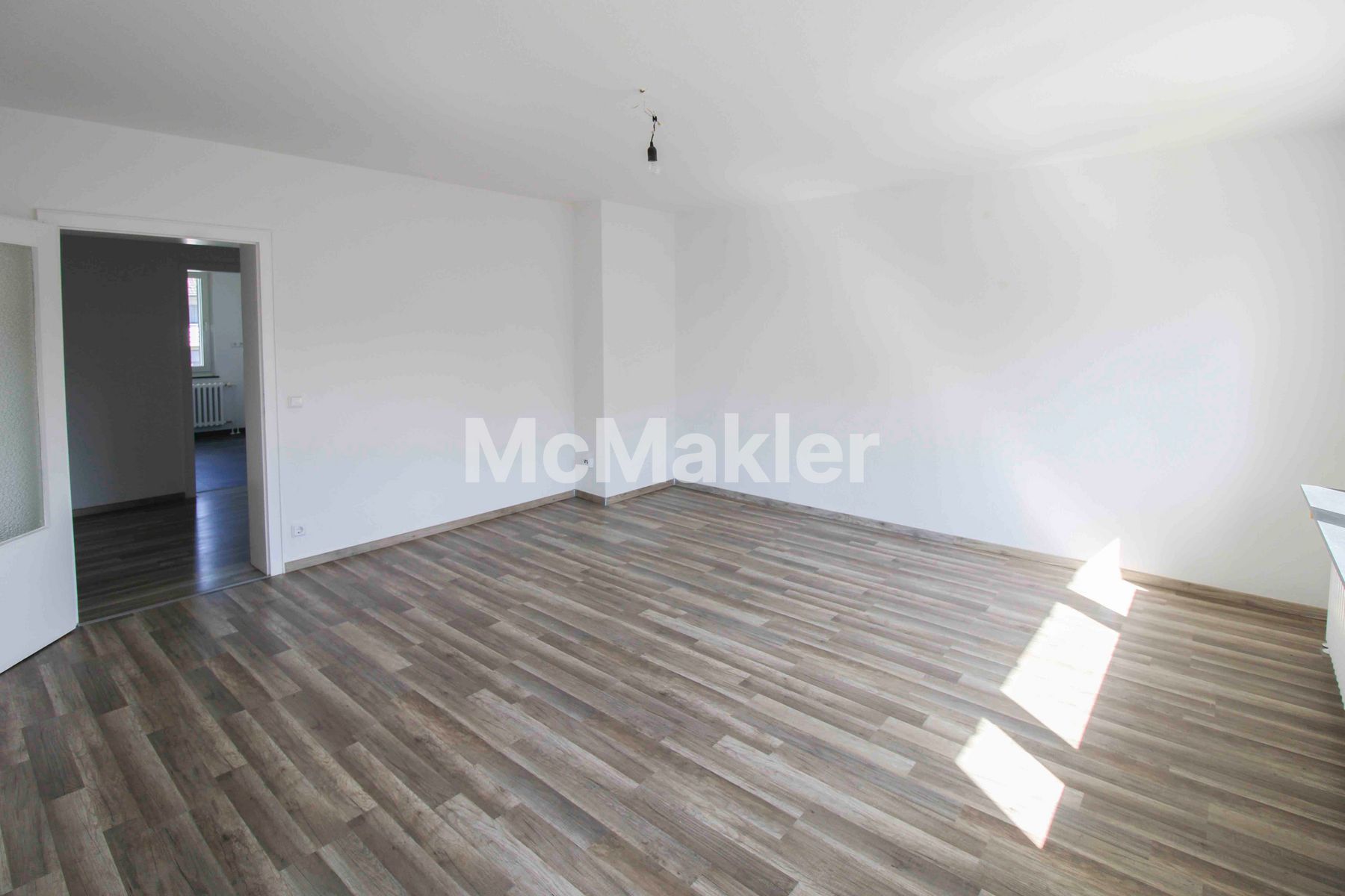 Bezugsfreie 3-Zimmer-Wohnung in begehrter Lage von Duisburg-Süd - Provisionsfrei!