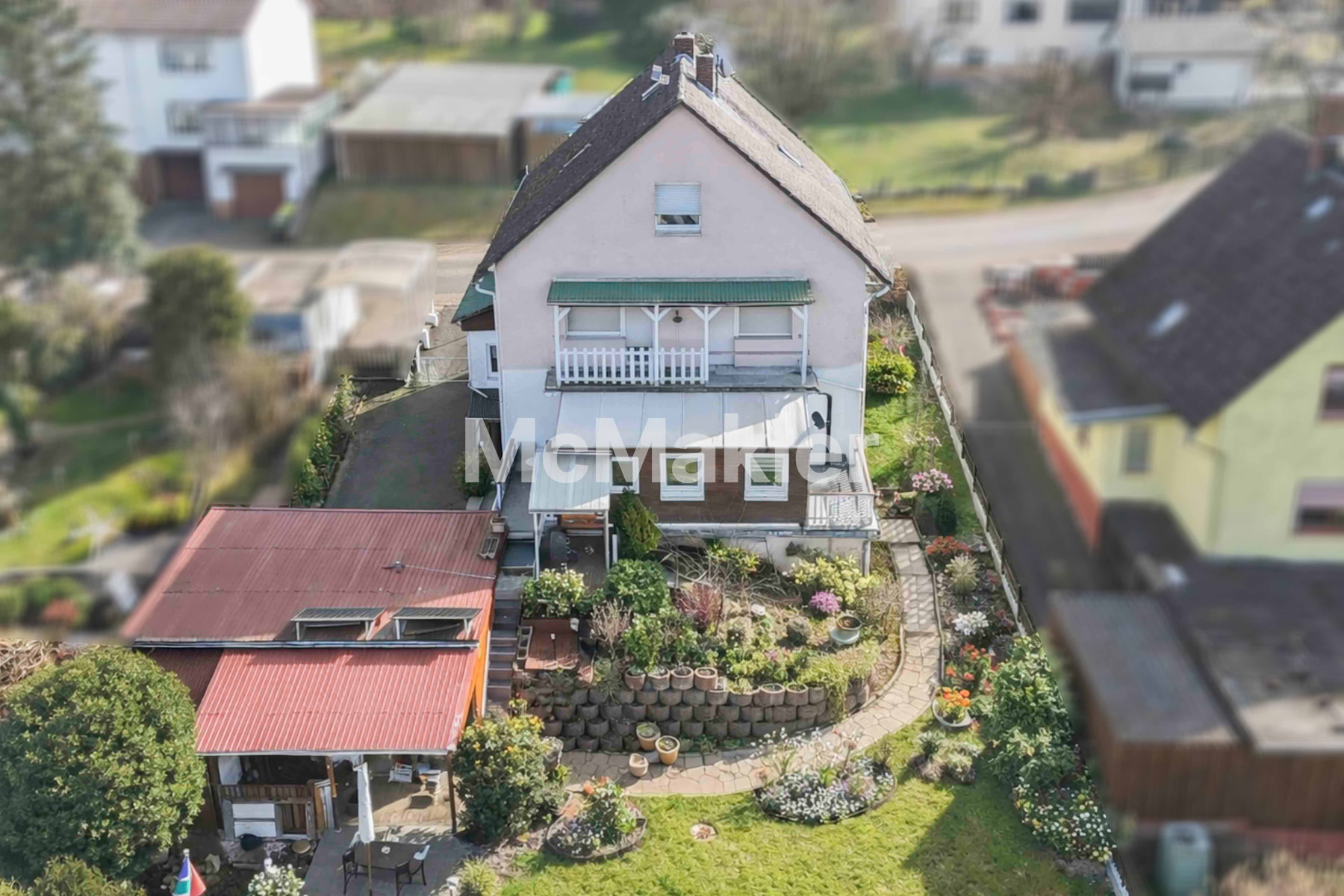 Großzügiges Familienhaus mit Garten, Balkon & Wintergarten – ideal für Mehrgenerationen