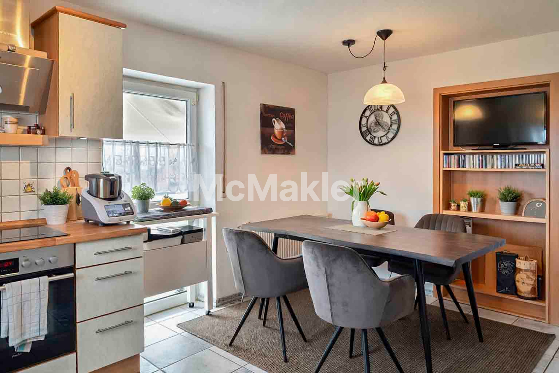Property view 16