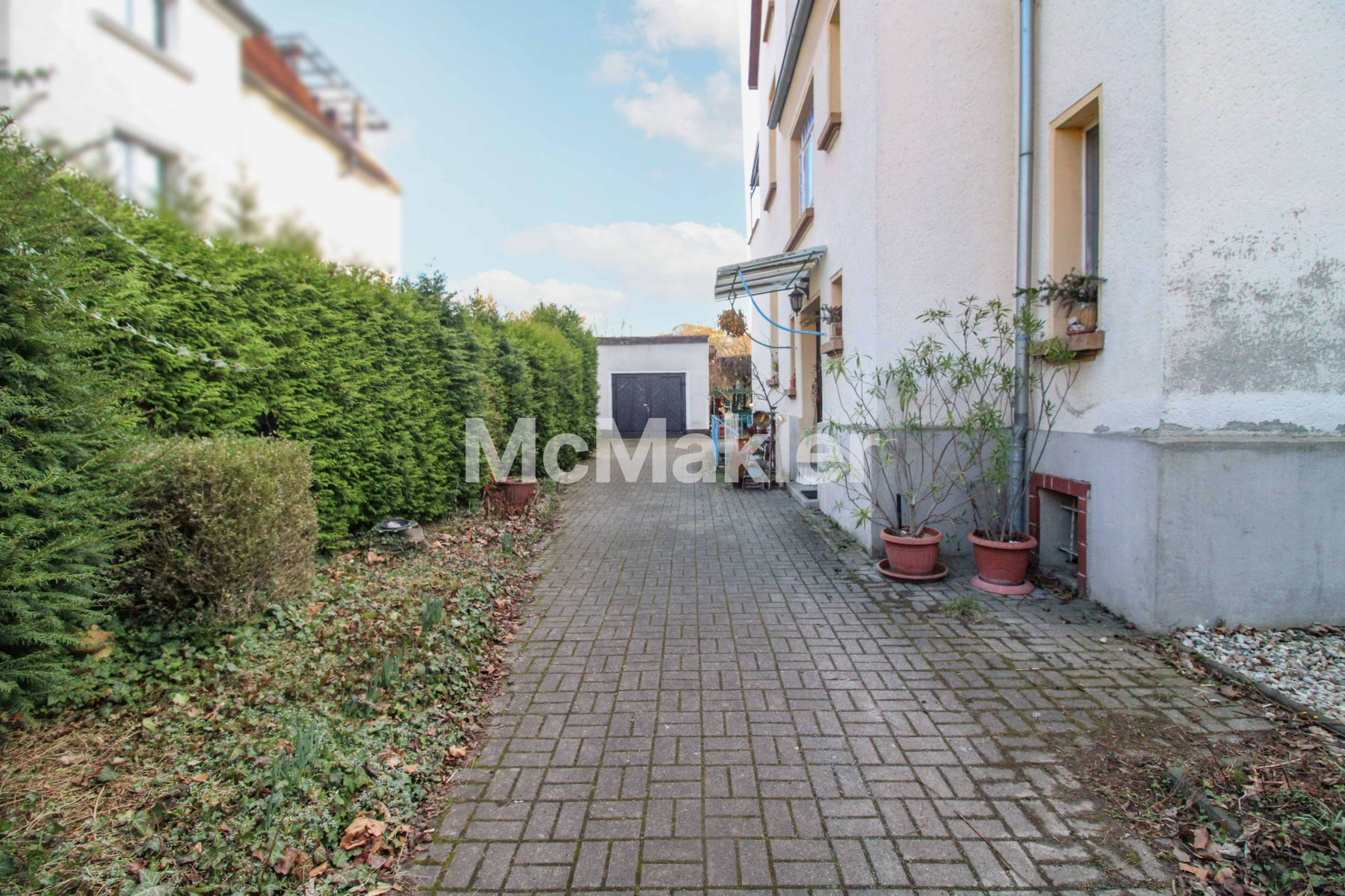 Property view 23