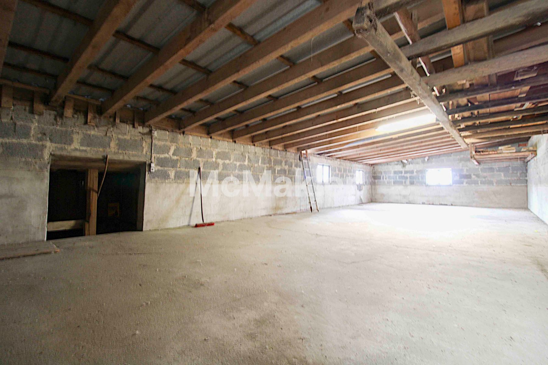 Property view 18